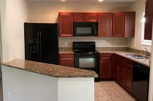 481 Harrington St SW, Palm Bay, FL 32908 - Photo 4
