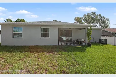 560 Topeka Road SW, Palm Bay, FL 32908 - Photo 22