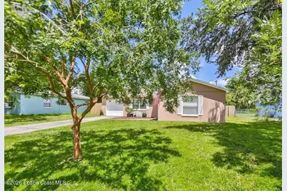 6044 Fauna Lane, Apollo Beach, FL 33572 - Photo 2