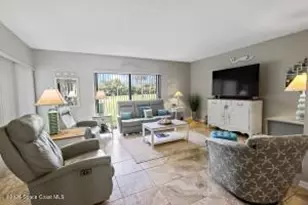 3209 S Lakeview Cir, Fort Pierce, FL 34949 - Photo 12
