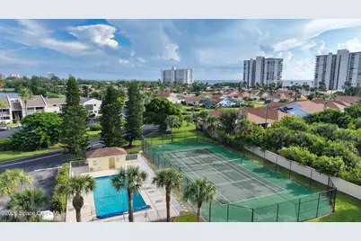 3209 S Lakeview Circle #8105, Fort Pierce, FL 34949 - Photo 6