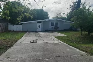 5812 16th St W, Bradenton, FL 34207 - Photo 1