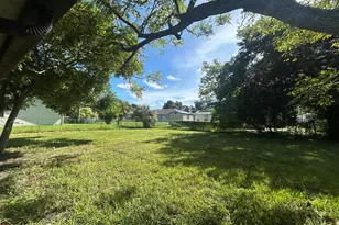 843 Emden Ave NW, Palm Bay, FL 32907 - Photo 16