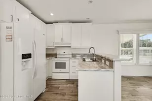 220 Blossom Ln NE, Palm Bay, FL 32907 - Photo 4