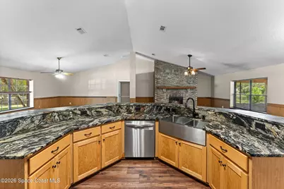 2991 Indiana Street, Melbourne, FL 32904 - Photo 8