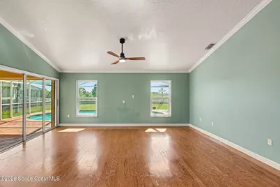 2710 S Courtenay Parkway, Merritt Island, FL 32952 - Photo 8