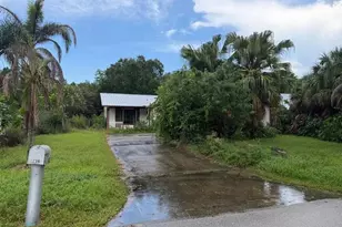 2316 44th Ave, Vero Beach, FL 32966 - Photo 1