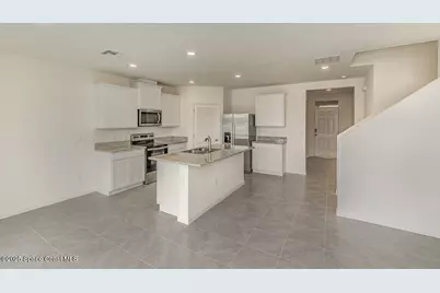 3061 Madden Avenue SW, Palm Bay, FL 32908 - Photo 4
