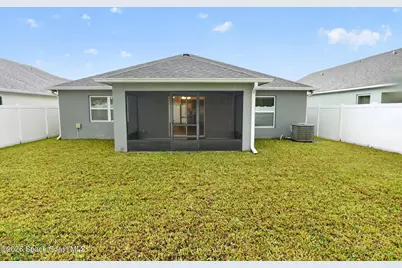 1028 Corbin Circle SW, Palm Bay, FL 32908 - Photo 32