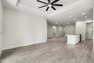 879 Wisham Street SW, Palm Bay, FL 32908 - Photo 6