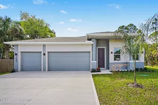 879 Wisham Street SW, Palm Bay, FL 32908 - Photo 1