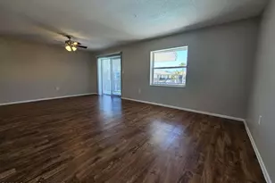 190 E Olmstead Dr, Titusville, FL 32780 - Photo 8