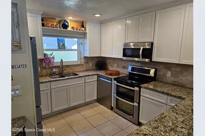 201 6th Avenue #B, Melbourne Beach, FL 32951 - Photo 6