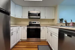 2885 Regency Dr, Melbourne, FL 32935 - Photo 4
