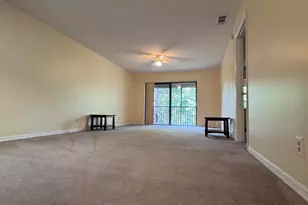 2885 Regency Dr, Melbourne, FL 32935 - Photo 10