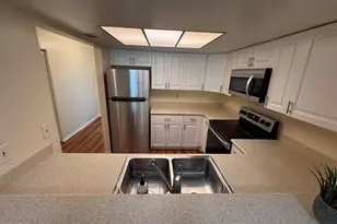 2885 Regency Dr, Melbourne, FL 32935 - Photo 6
