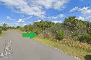591 Fondulac Street SW, Palm Bay, FL 32908 - Photo 1