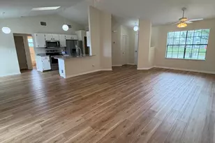 1460 Heartwellville St NW, Palm Bay, FL 32907 - Photo 4
