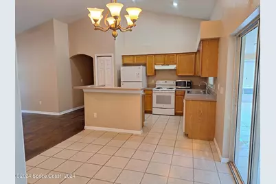 363 Halloran Street SE, Palm Bay, FL 32909 - Photo 4