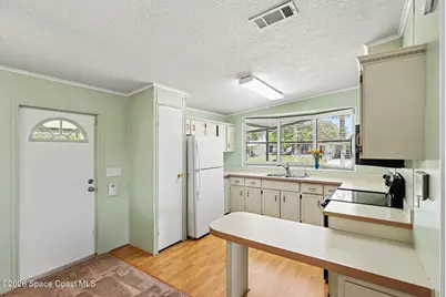 335 San Mateo Boulevard, Titusville, FL 32780 - Photo 12