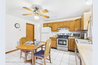 9545 Honeysuckle Drive, Micco, FL 32976 - Photo 10