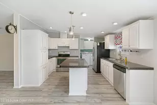 23508 Celestial St, Christmas, FL 32709 - Photo 32