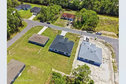2861 Fontainebleau Avenue SE, Palm Bay, FL 32909 - Photo 2