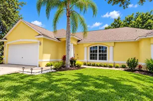 5519 Kathy Dr, Titusville, FL 32780 - Photo 4