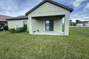 1804 Musgrass Cir, West Melbourne, FL 32904 - Photo 4
