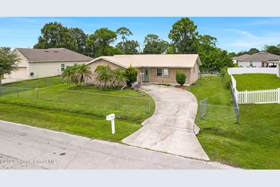 1675 Saipan Street SE, Palm Bay, FL 32909 - Photo 6