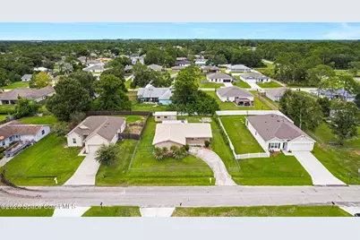 1675 Saipan Street SE, Palm Bay, FL 32909 - Photo 4