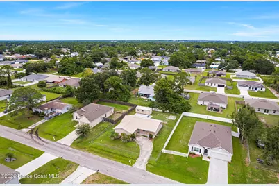1675 Saipan Street SE, Palm Bay, FL 32909 - Photo 30