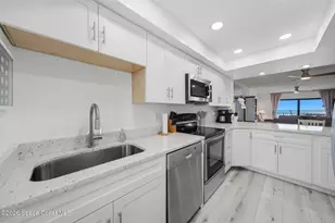 7520 Ridgewood Ave, Cape Canaveral, FL 32920 - Photo 10