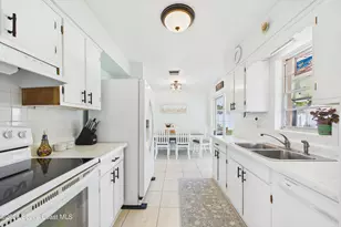 2391 Lorna Dr, Melbourne, FL 32935 - Photo 16