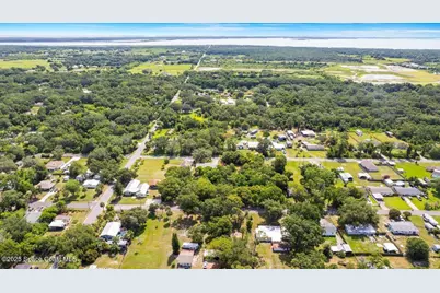 5829 Stamford Street, Mims, FL 32754 - Photo 12