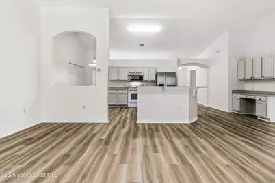 133 Hilton Avenue NW, Palm Bay, FL 32907 - Photo 8