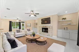 578 Lake Ashley Cir, West Melbourne, FL 32904 - Photo 10