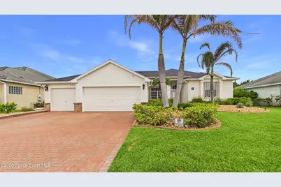 190 Brandy Creek Circle SE, Palm Bay, FL 32909 - Photo 4