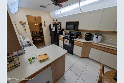 9025 Manchester Lane #22d, West Melbourne, FL 32904 - Photo 12