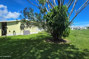 1471 Barefoot Cir, Barefoot Bay, FL 32976 - Photo 8