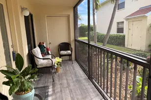 500 Catalina Rd, Cocoa Beach, FL 32931 - Photo 2