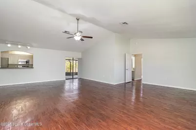 841 Raintree Avenue, Rockledge, FL 32955 - Photo 6