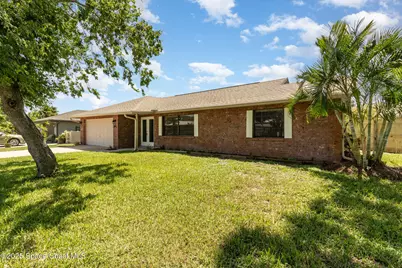 841 Raintree Avenue, Rockledge, FL 32955 - Photo 2