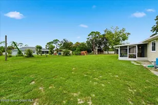 588 Tropicaire Ave SW, Palm Bay, FL 32908 - Photo 26