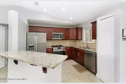 1099 NW Albion Street NW, Palm Bay, FL 32907 - Photo 8