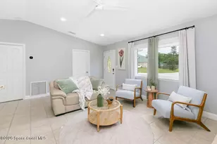 1099 Albion St NW, Palm Bay, FL 32907 - Photo 2