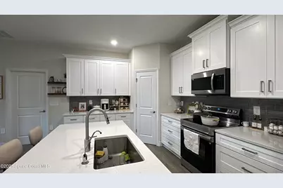 473 Tropicaire Avenue SW, Palm Bay, FL 32908 - Photo 24