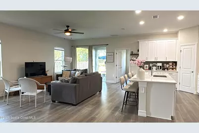 473 Tropicaire Avenue SW, Palm Bay, FL 32908 - Photo 4