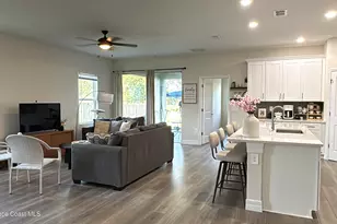473 Tropicaire Ave SW, Palm Bay, FL 32908 - Photo 4