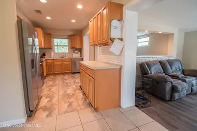 2812 Kingston Lane, Melbourne, FL 32935 - Photo 10